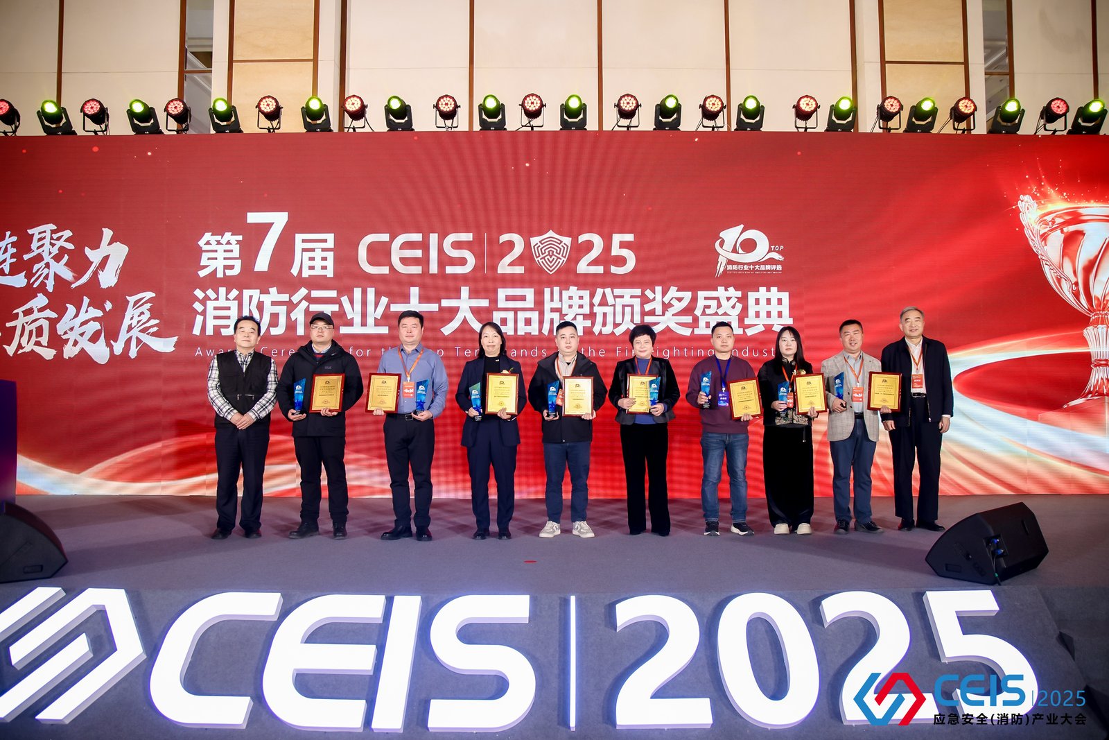 2_1600_3000_gif (2) 2_1600_3000_gif (2)